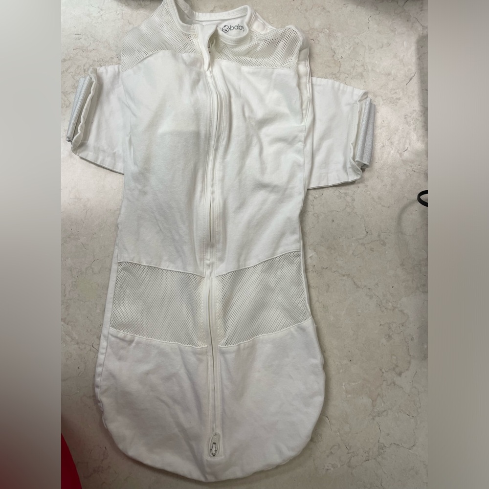 Happiest Baby Snoo Sleeper- EUC